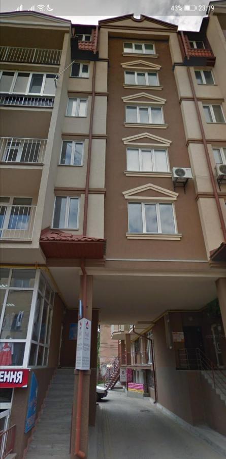 В Самому Центрі Міста, 3 Хв Ходьби До Жд Вокзалу Ternopil Exterior foto